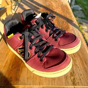 Adidas Five Ten Freerider Sneakers Size 8.5 women’s NWT